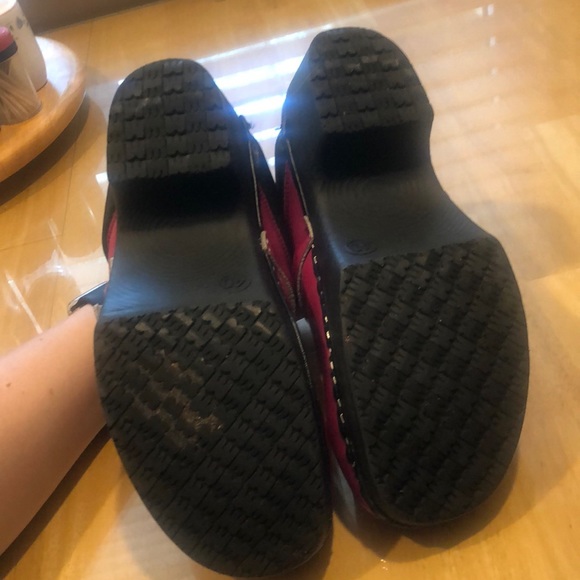 The Scandinavian Company nursing/hair dresser clog - Picture 3 of 5